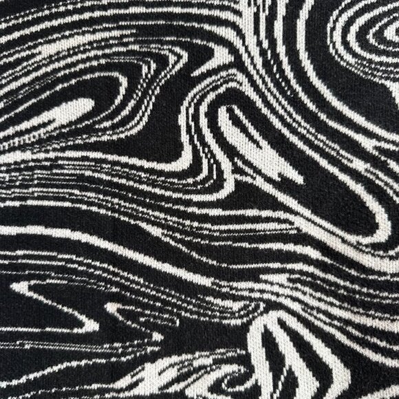 Zara Black and White Swirl Crop Top - Picture 5 of 9